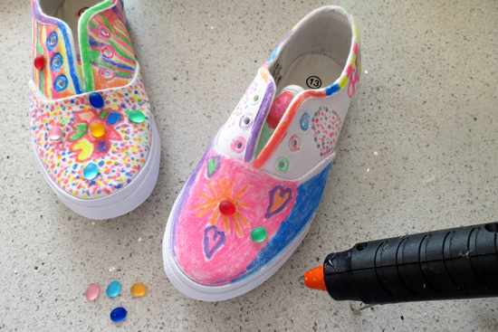 Childhood 101_Ideas for decorating shoes