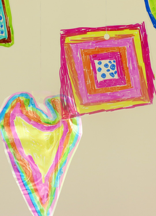 Childhood 101 | Make Your Own Kandinsky Inspired Mobile for Baby Nursery, Kids Room or Playroom