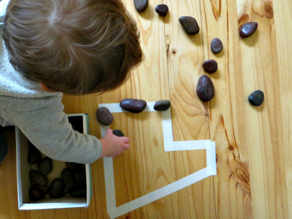 Toddler Play Ideas: Rocks and a Box