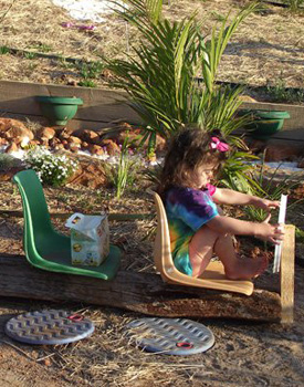 Outdoor-Play-Ideas-Backyard-Bus