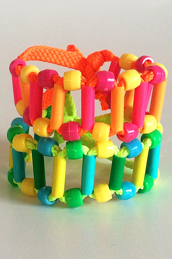 Colourful Ladder Bracelets from Shoelaces to make with tweens and teens