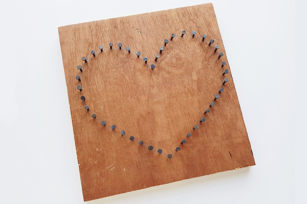 DIY string art heart